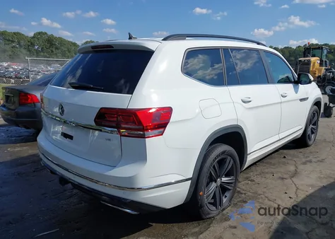 2020 Volkswagen Atlas 3.6L V6 Se W/Technology R-Line z USA, uszkodzony, nr VIN 1V2FR2CA8LC505589